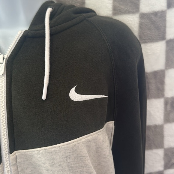 Nike Swoosh Full Zip Fleece Hoodie with pockets size L/Large - Picture 3 of 13